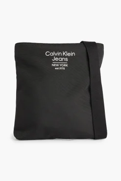 Calvin Klein Bandolera Ck Hombre Color Negro