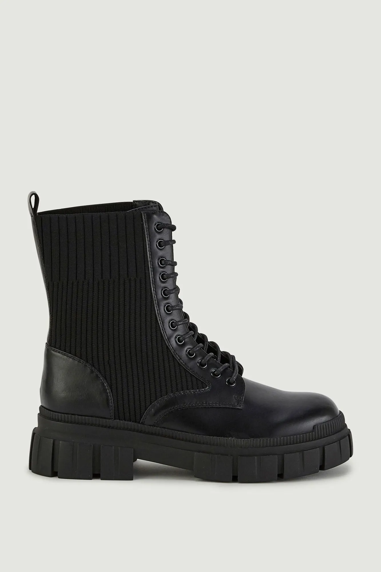 Pimkie Botines Polipiel Con Cordones Y Suela Dentada Negro Clearance