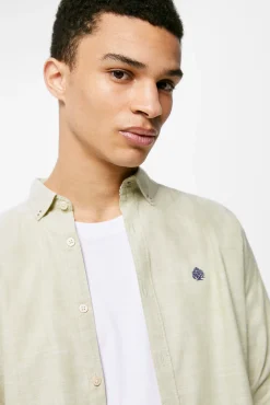 * Camisa Ligera Color Verde Clearance