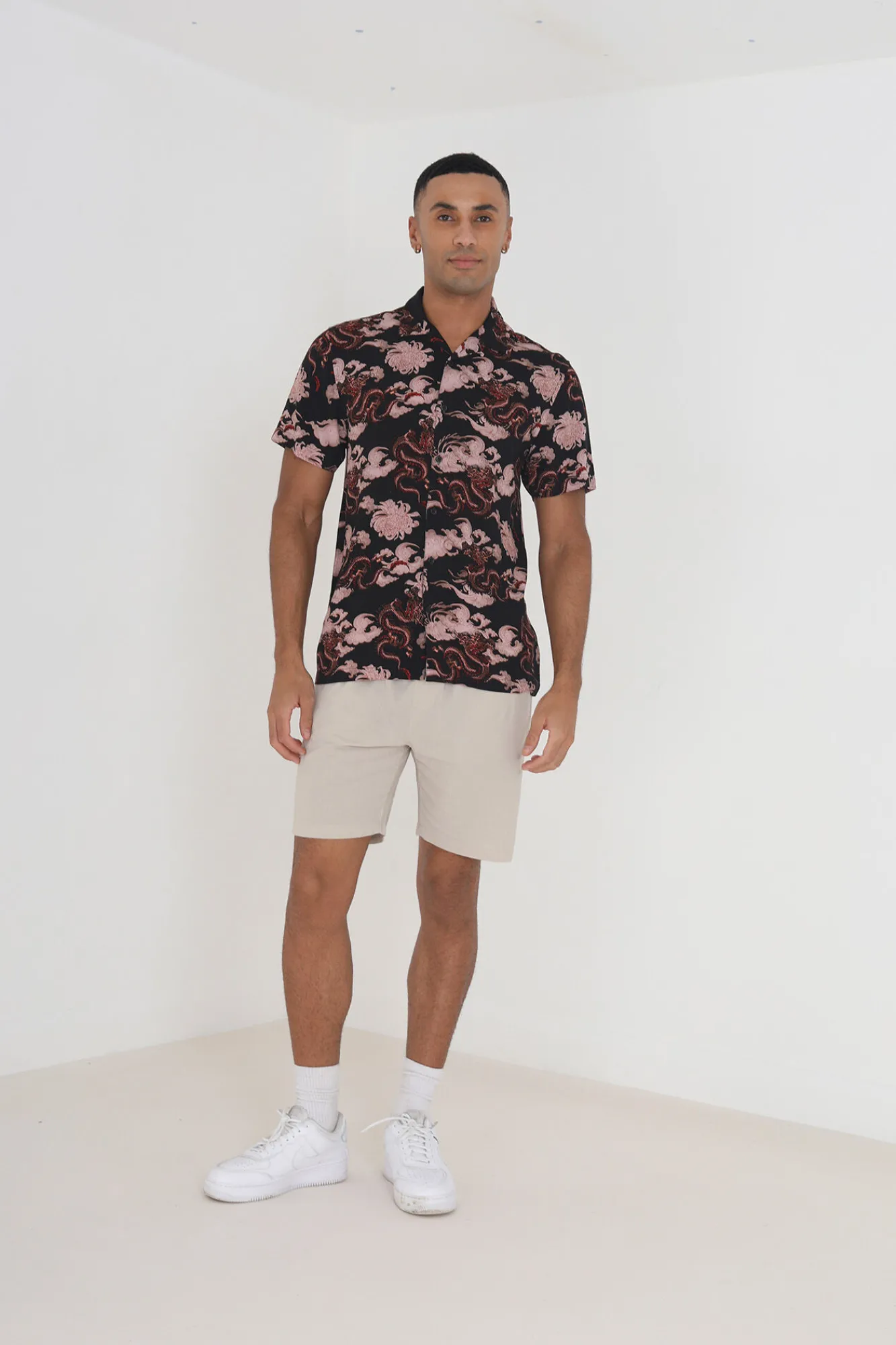 Brave Soul Camisa Manga Corta Y Estampada. Multicolor