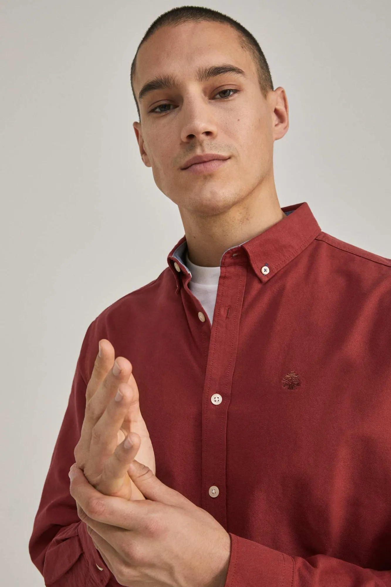* Camisa Oxford Color Rojo Best