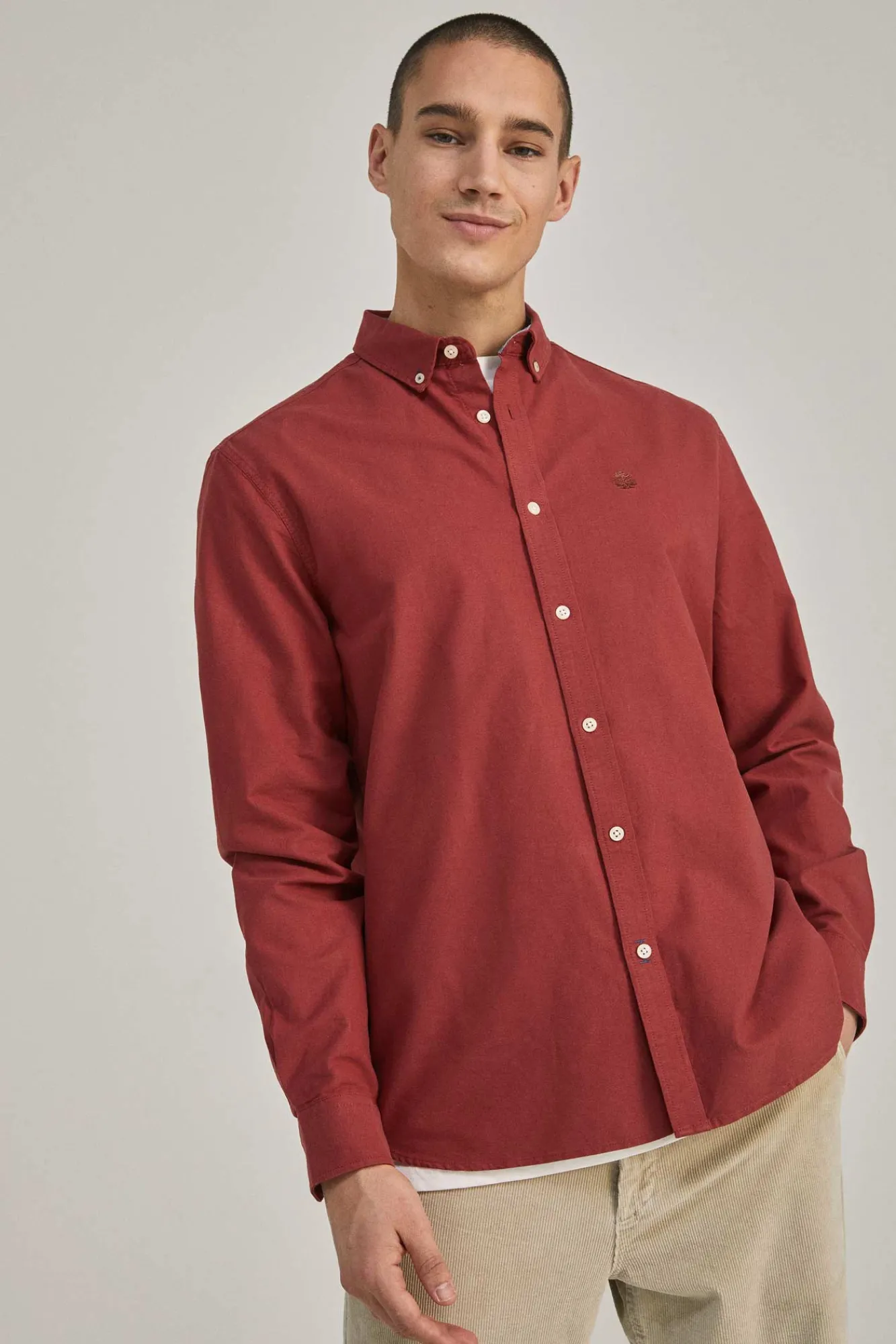 * Camisa Oxford Color Rojo Best