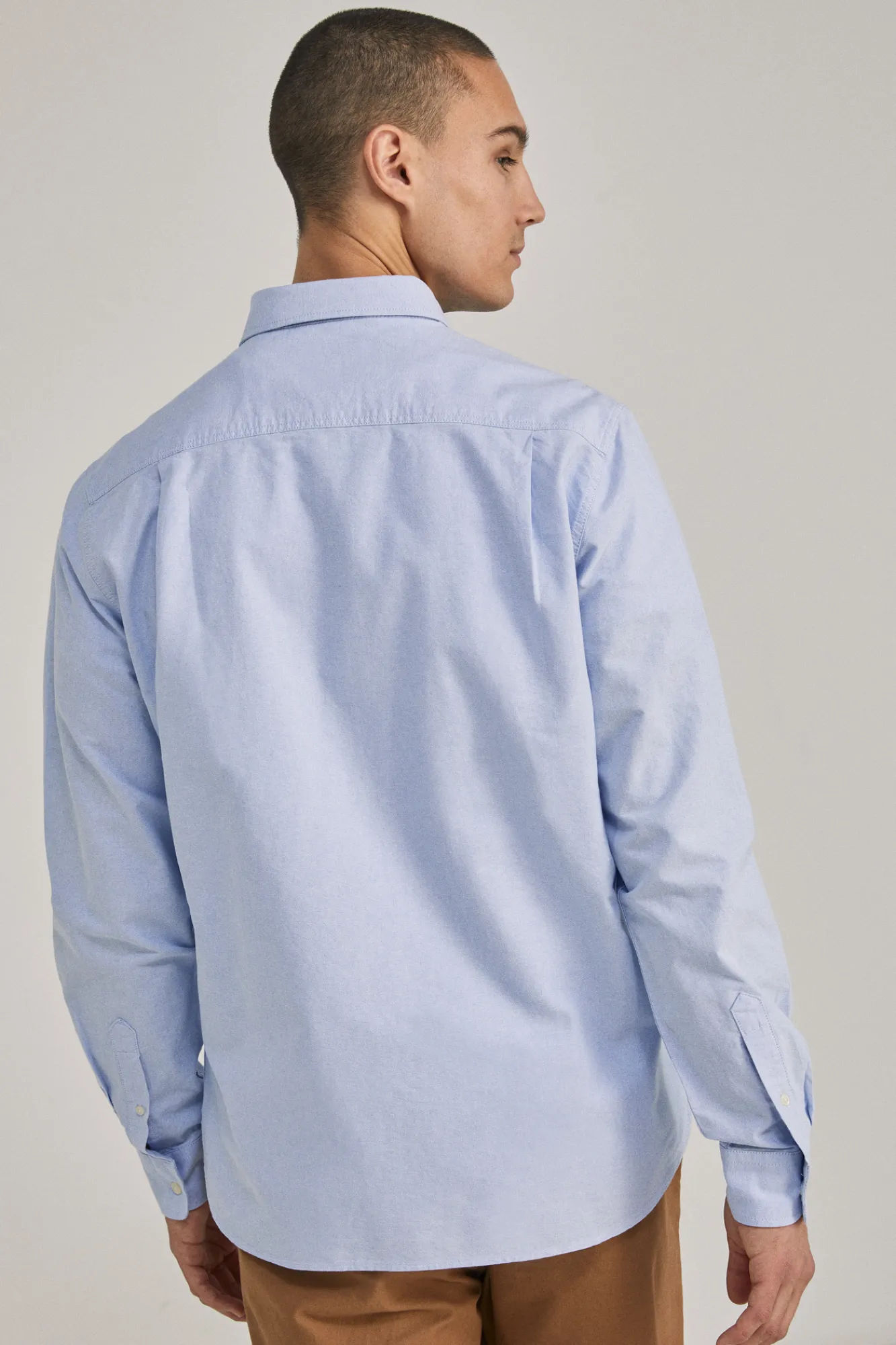 * Camisa Oxford Color Azul Claro Clearance