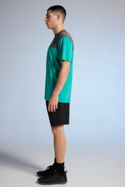 * Camiseta Cortes Oudoor Verde Online