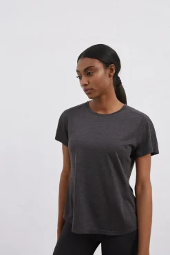 Dash and Stars Camiseta Negra Ultraligera Negro Sale