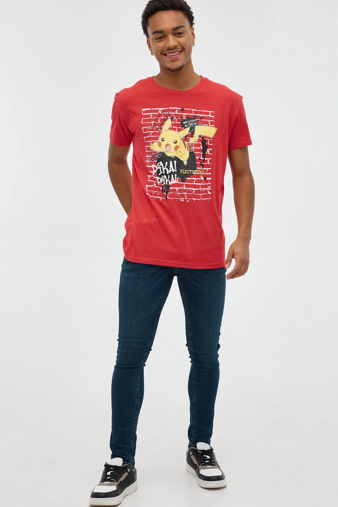Inside Camiseta Pokemon Estampado Rojo