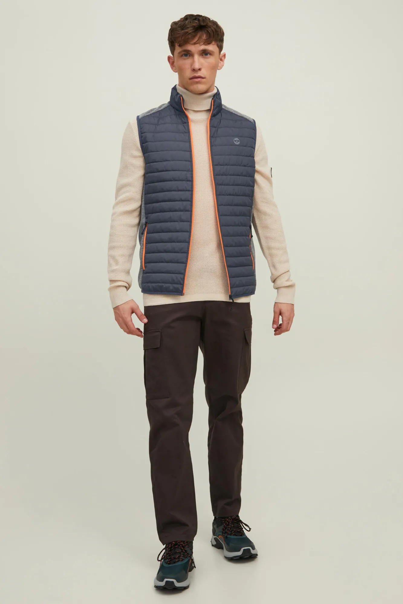 Jack & Jones Chaleco Capucha Gris Medio Hot