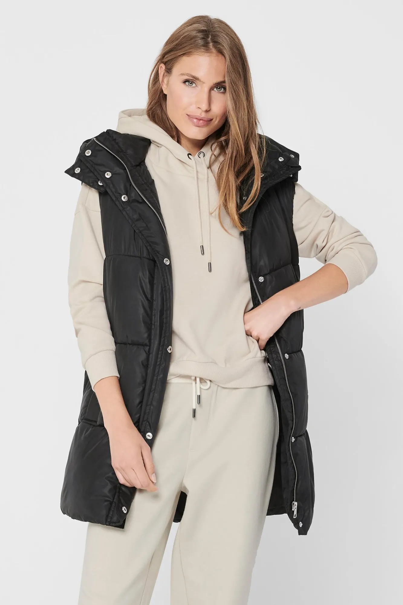Only Chaleco Capucha Y Bolsillos Negro Outlet