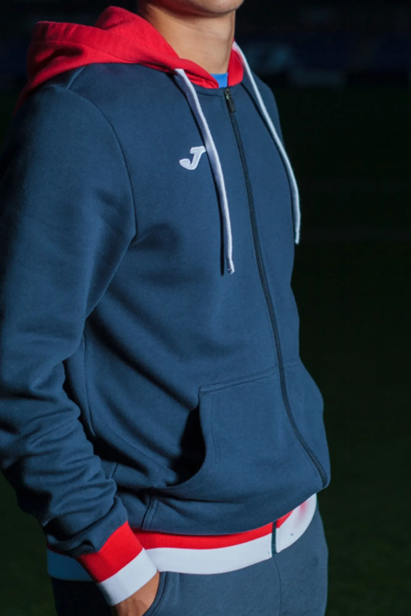 Joma Chaqueta Con Capucha Confort Marino Rojo Navy