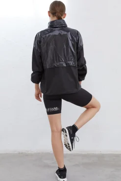 Dash and Stars Chaqueta Water Resistant Negra Negro Clearance