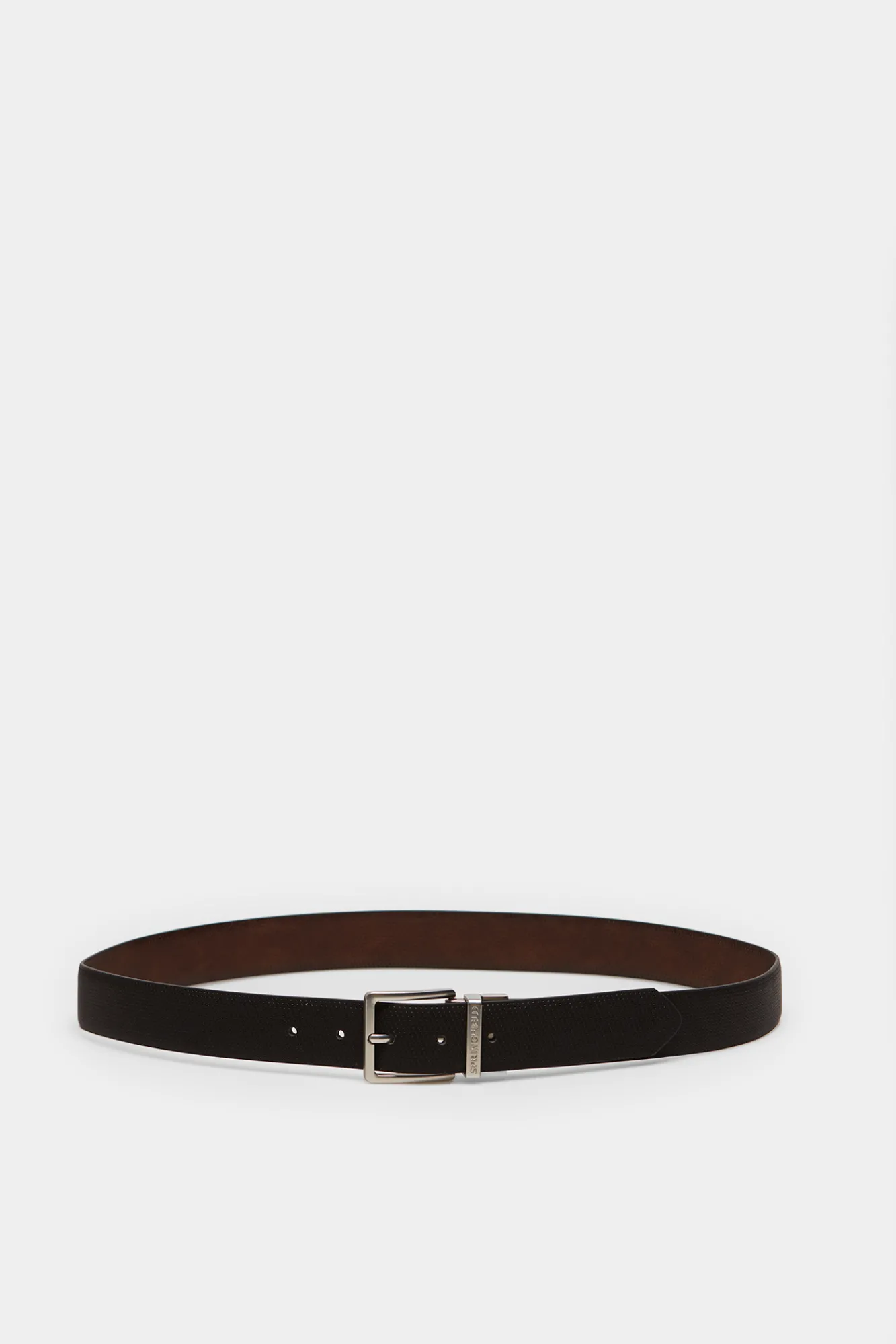 * Cinturon Reversible Microperforado Negro Clearance