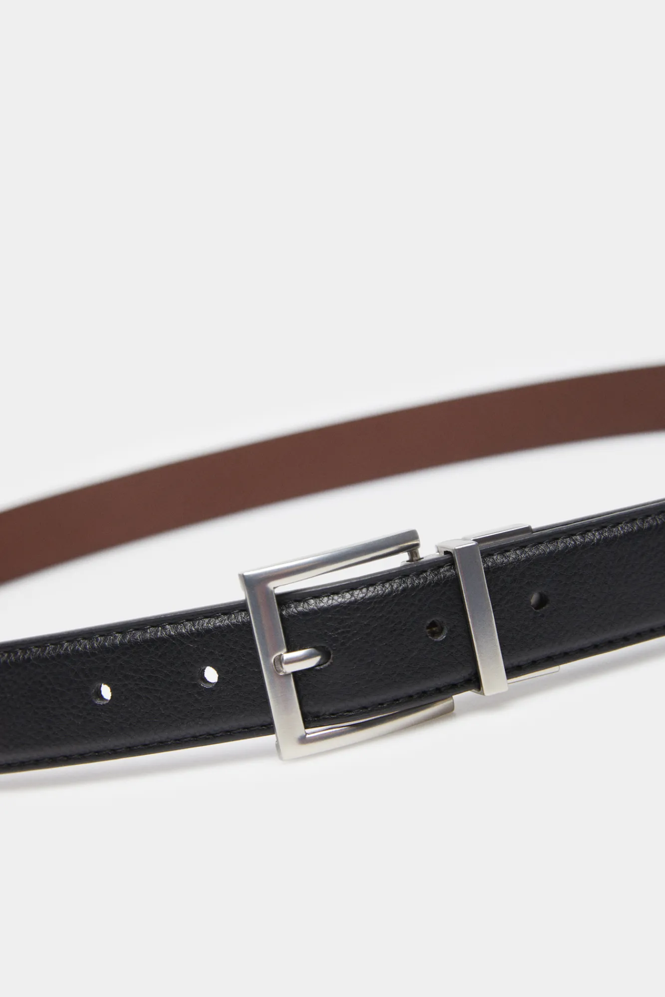 * Cinturon Smart Efecto Piel Reversible Negro Best