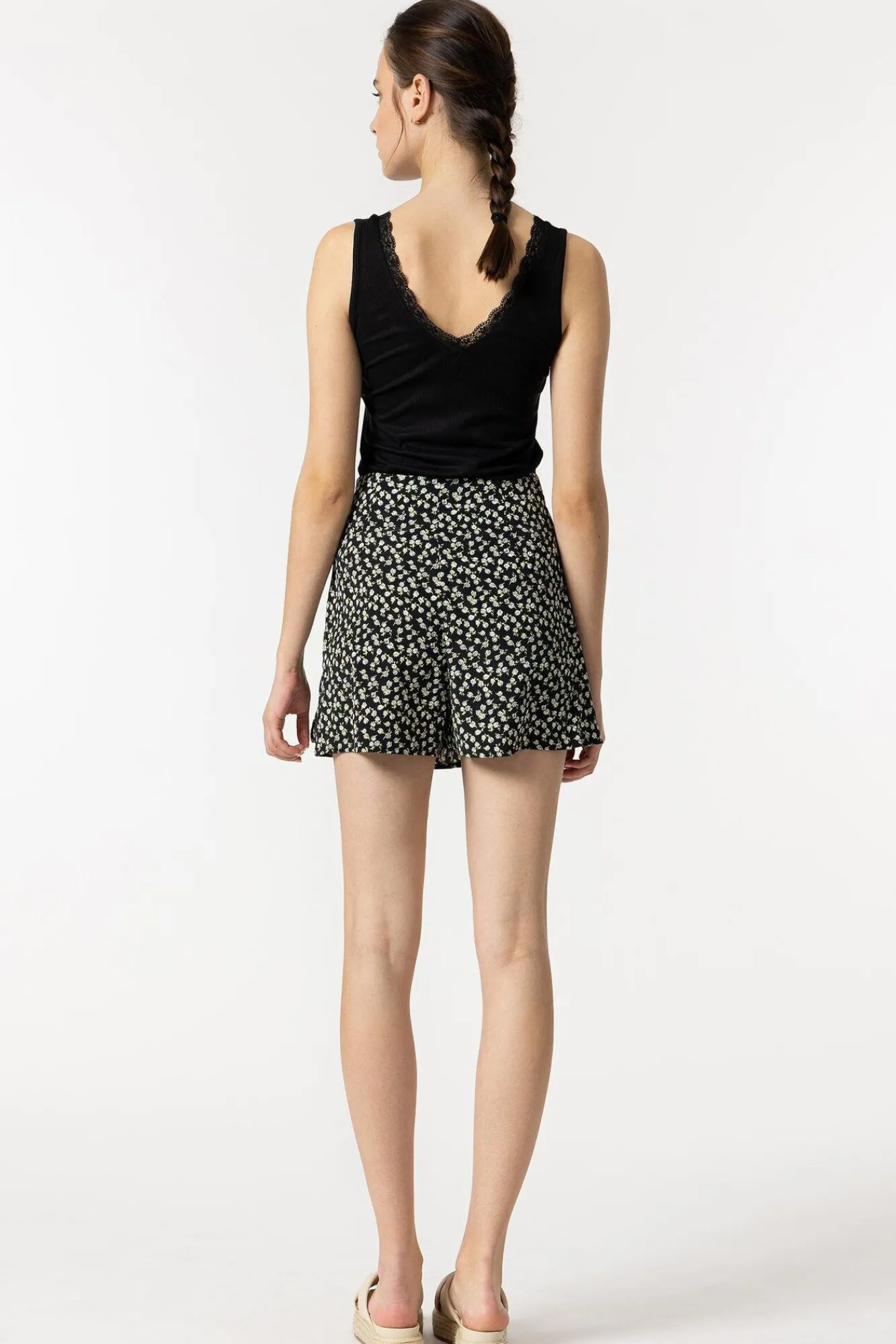 Tiffosi Falda Shorts Fluida Estampado Floral Negro
