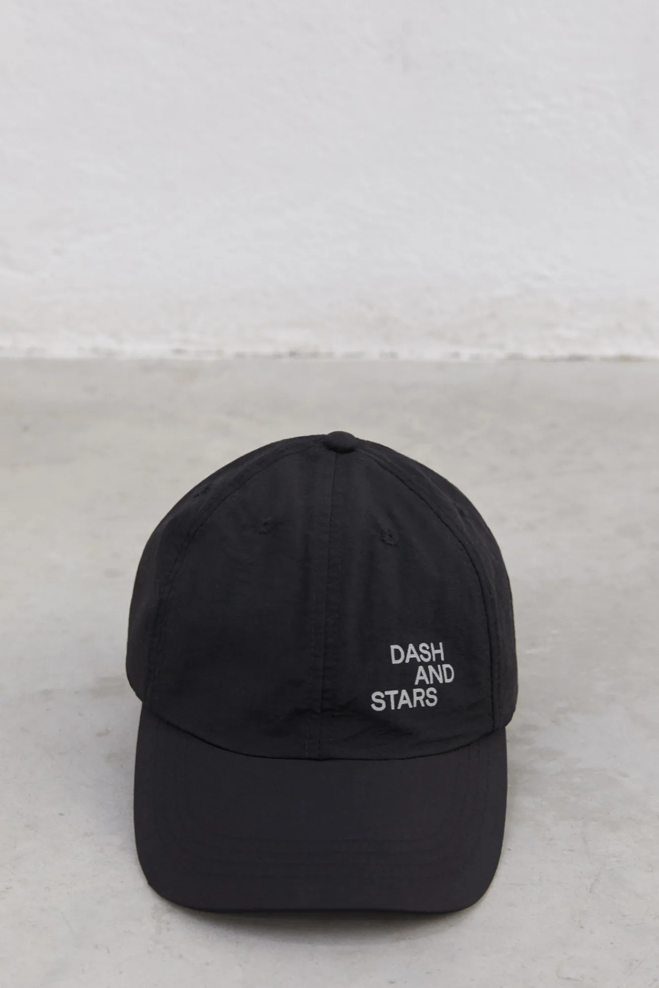 Dash and Stars Gorra Negra Tecnica Logo Reflectante Negro Clearance