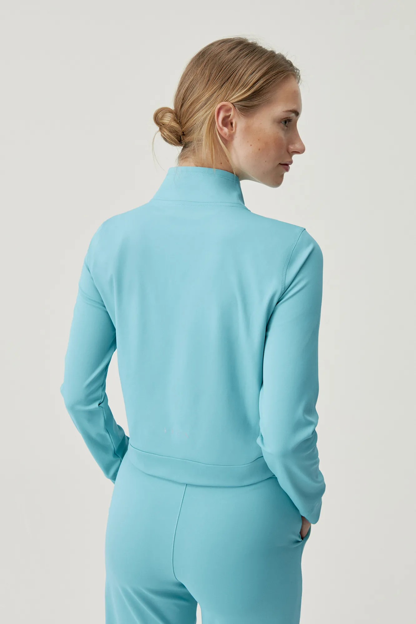 Born Living Yoga Jacket Naoko Provence Turquesa Best