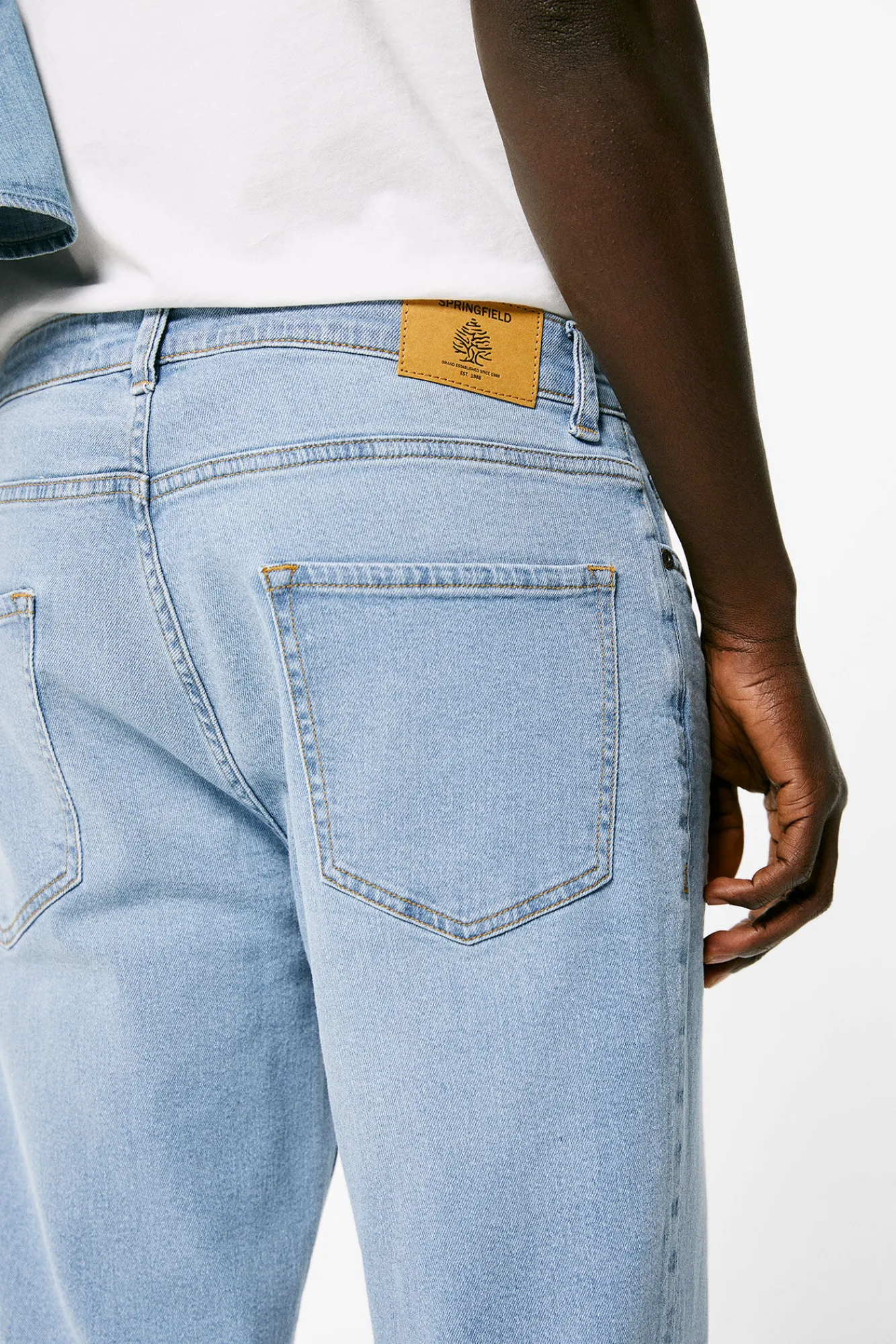 * Jeans Regular Lavado Claro Azul Indigo Hot