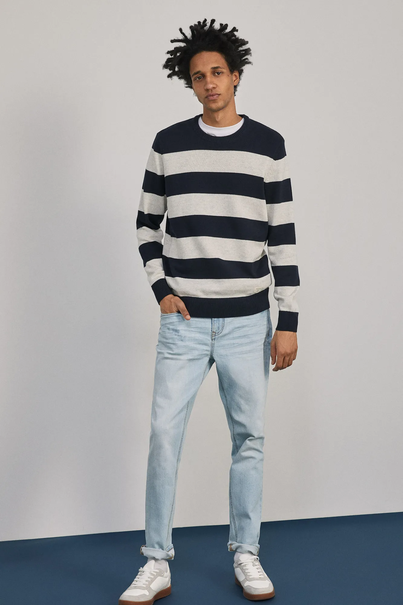 * Jeans Slim Lavado Claro Azul Indigo Discount