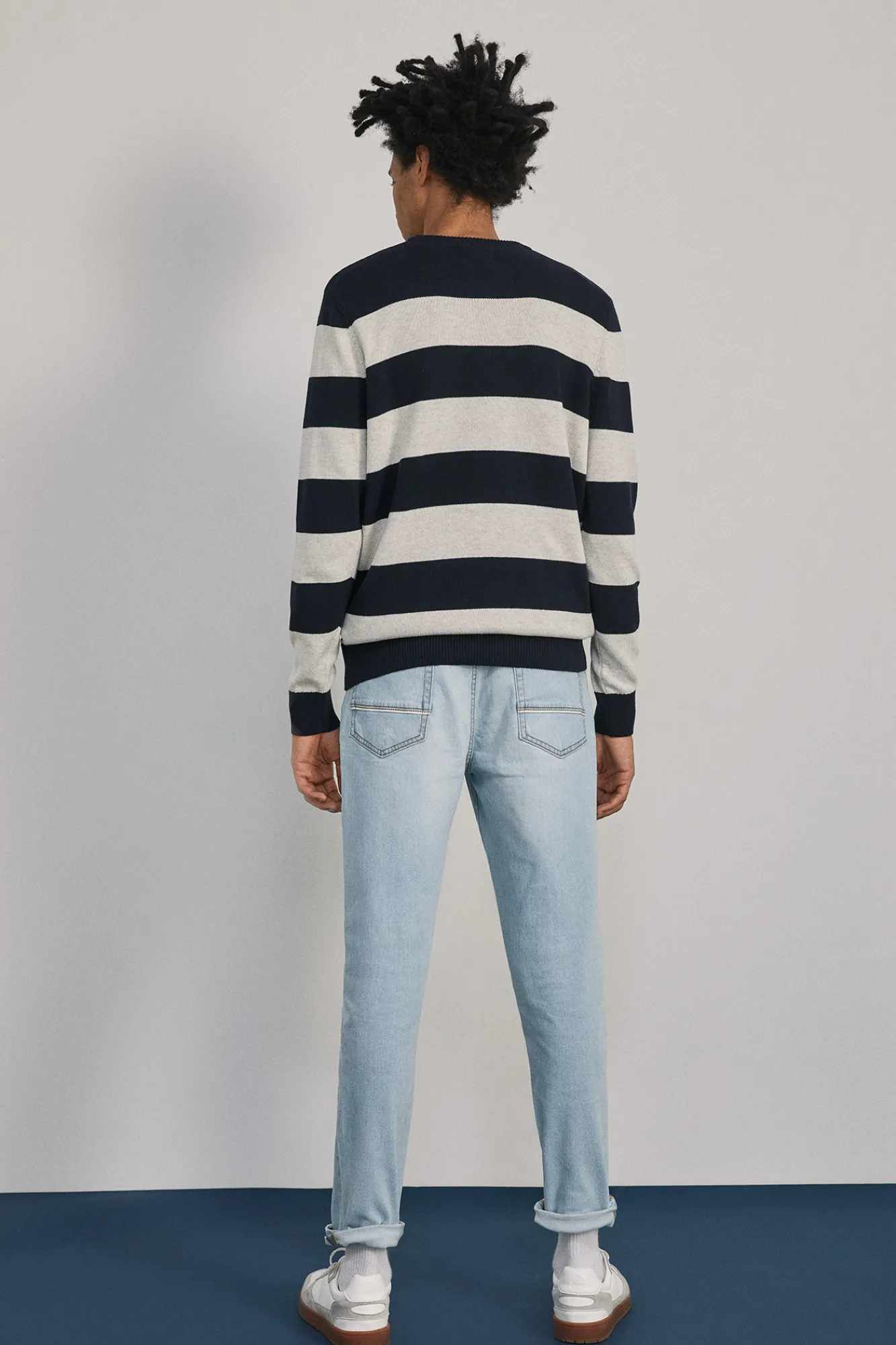 * Jeans Slim Lavado Claro Azul Indigo Discount