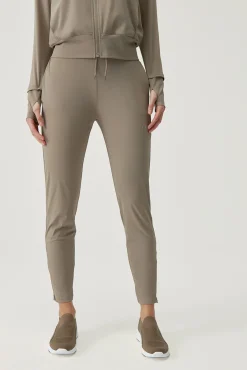 Born Living Yoga Jogger Airla Fossil Nude Hot