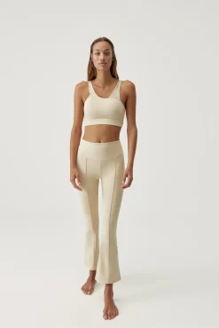 Born Living Yoga Legging Jin Flare Oat Milk Beige Sale