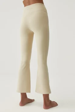 Born Living Yoga Legging Jin Flare Oat Milk Beige Sale
