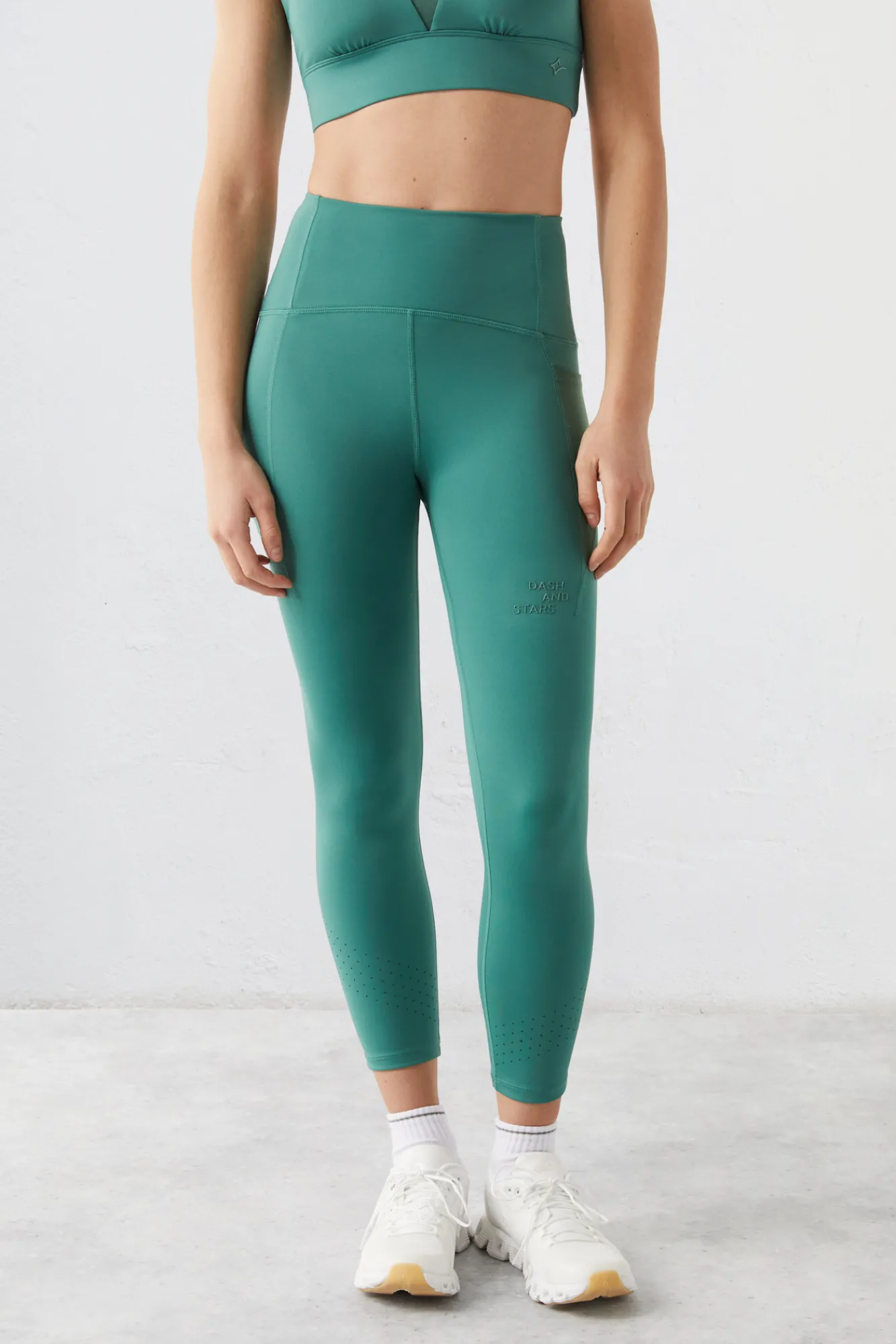 Dash and Stars Leggings Crop 4D Stretch Verde Best