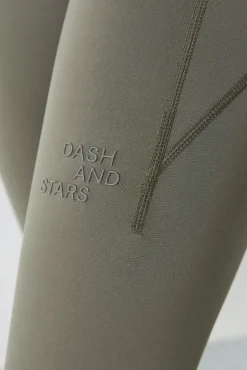 Dash and Stars Leggings Pirata Verde 4D Stretch Beige New