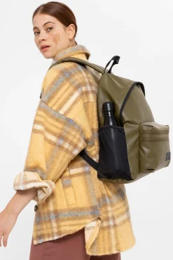 Eastpak Mochila Con Funda Acolchada Para Portatil Verde Clearance