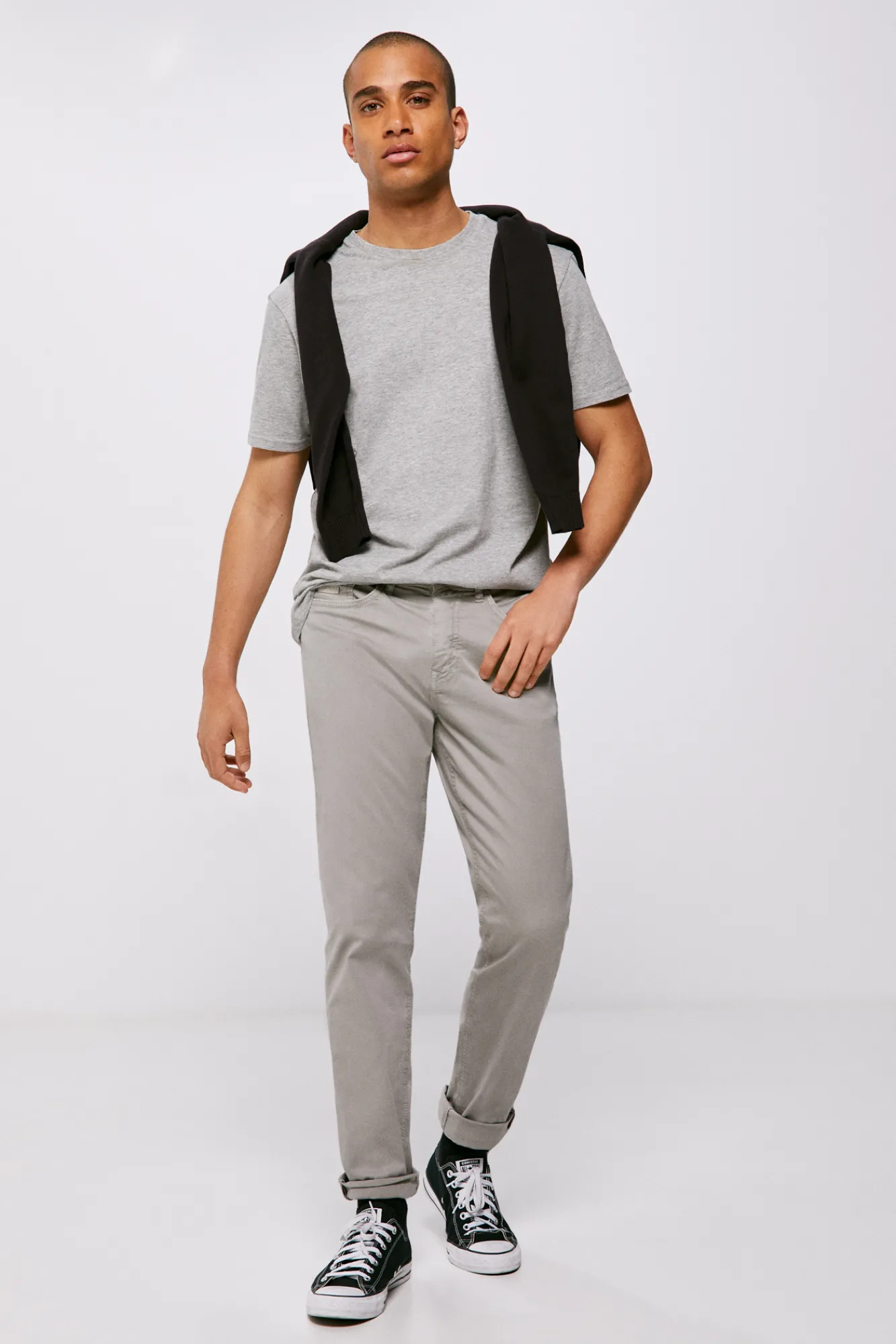 * Pantalon 5 Bolsillos Ligero Color Slim Lavado Gris Medio Hot