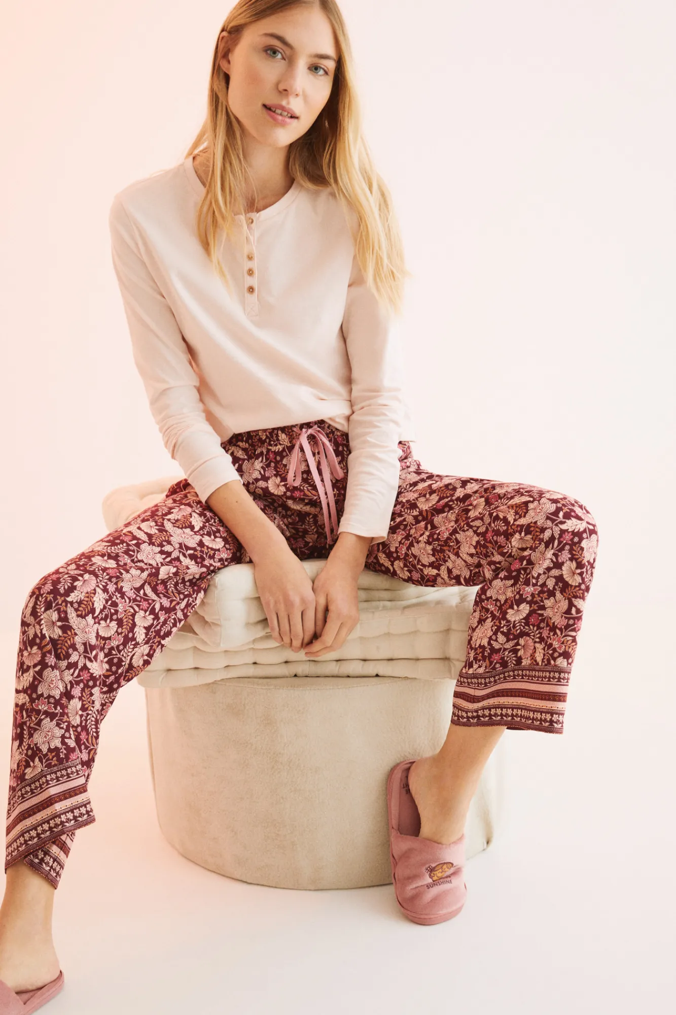 Women'secret Pantalon Largo Flores Granate Estampado Outlet