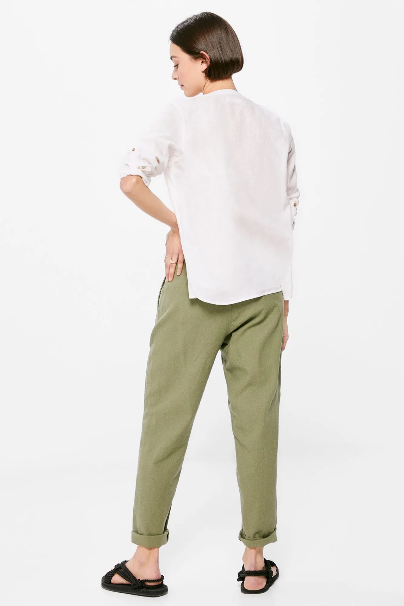 * Pantalon Lino Relajado Kaki Claro Clearance