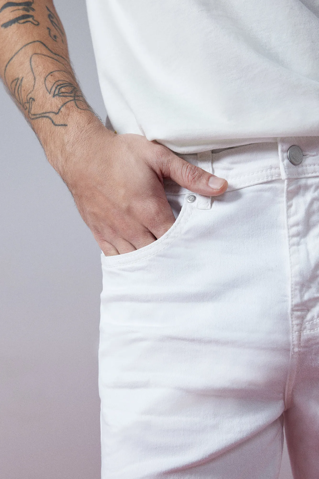 * Pantalon Slim 5 Bolsillos Color Marfil Hot