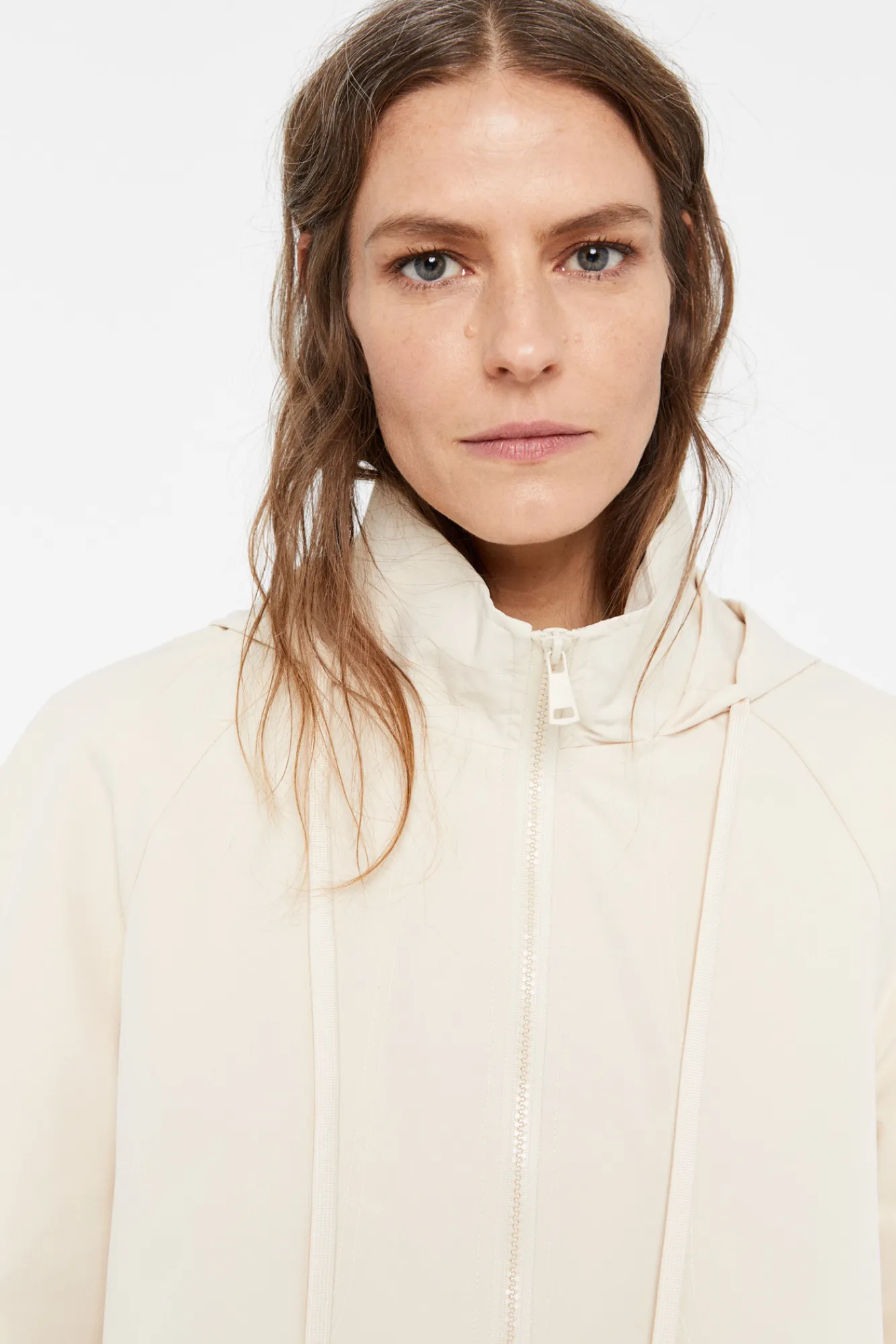 Cortefiel Parka Corta Waterrepelent Beige