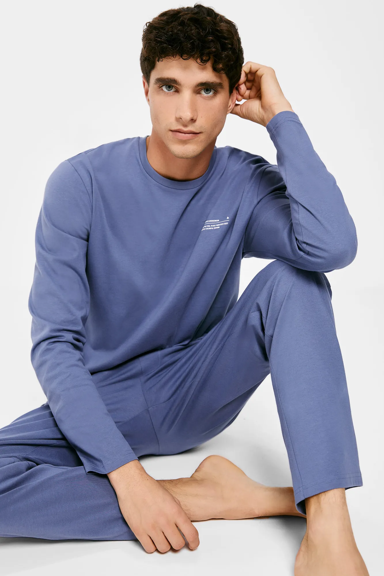 * Pijama Monocolor Extra Comfort Azul Medio Best