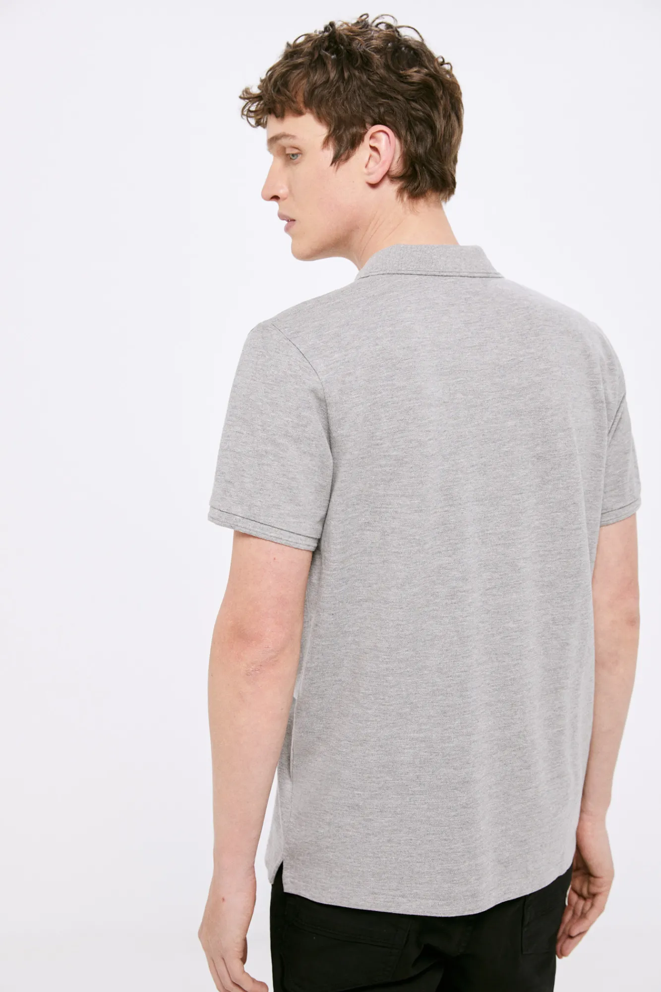 * Polo Pique Basico Slim Gris Medio Online