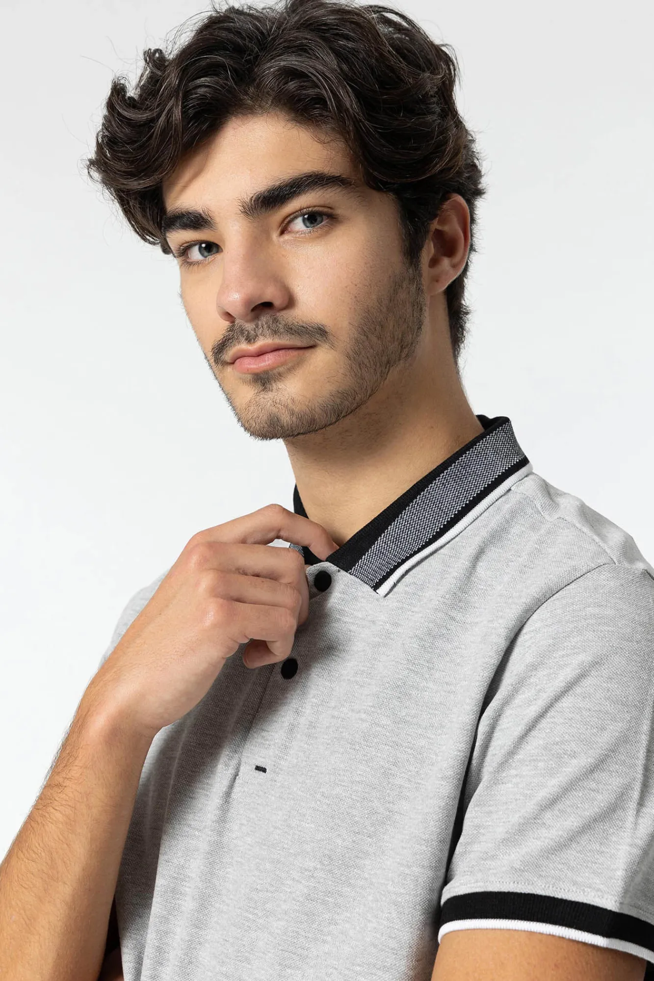 Tiffosi Polo Pique Con Automaticos Gris Claro New