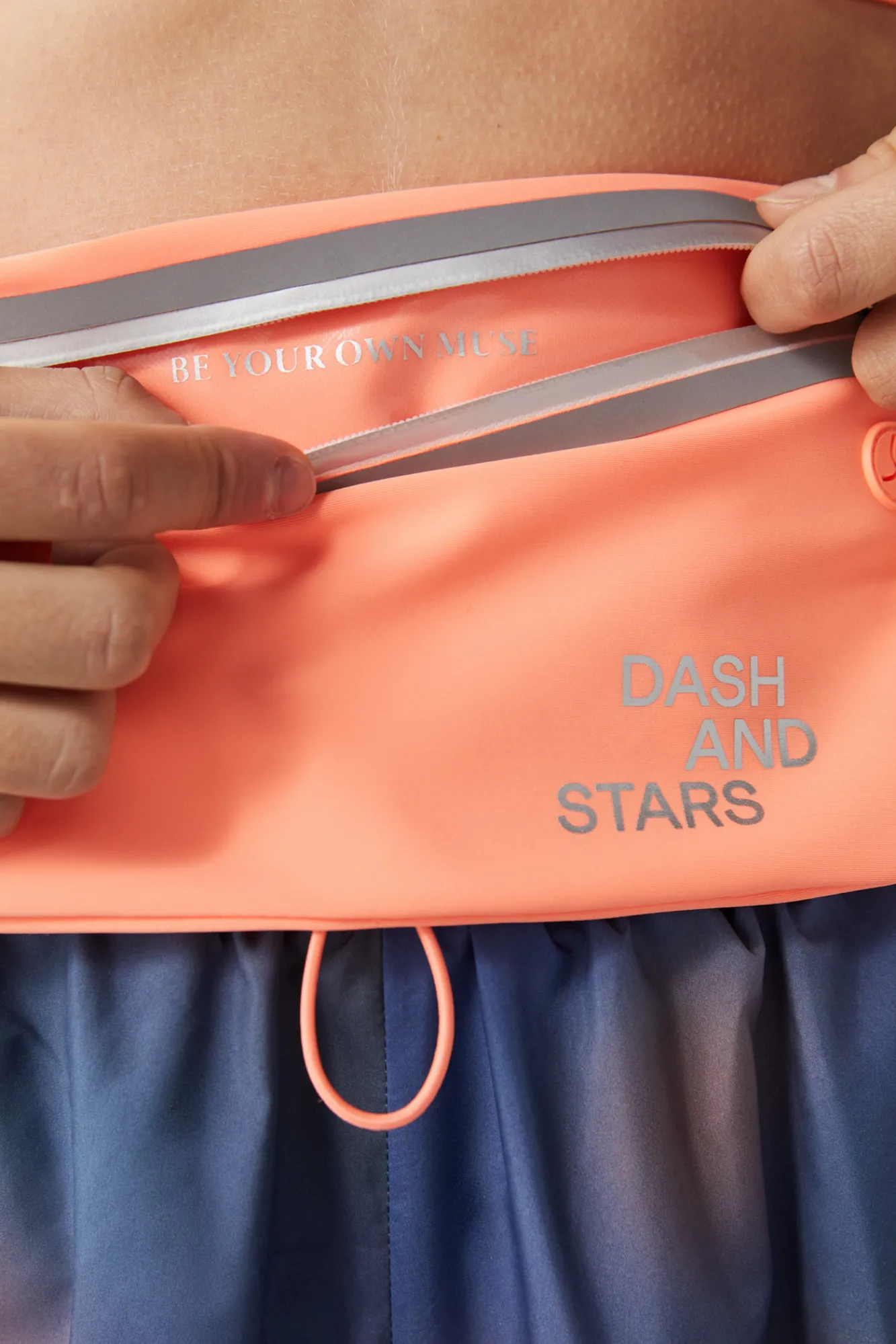 Dash and Stars Rinonera Naranja Extra Plana Rojo Sale