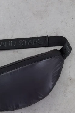 Dash and Stars Rinonera Tecnica Negro