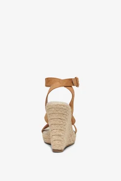 Only Sandalia De Cuna Tiras Atada Marron Medio Hot