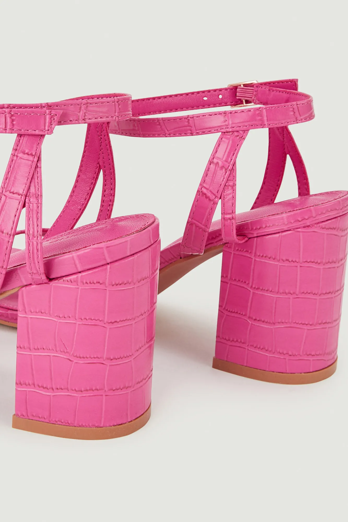 Pimkie Sandalias Con Tiras Efecto Cocodrilo Rosa