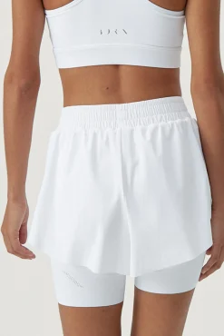 Born Living Yoga Short Bikila White Blanco