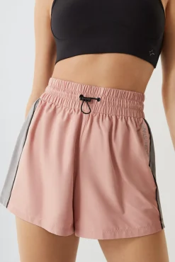 Dash and Stars Short Color Block Rosa Hot