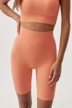 Born Living Yoga Short Kalindi Nectarine Naranja New