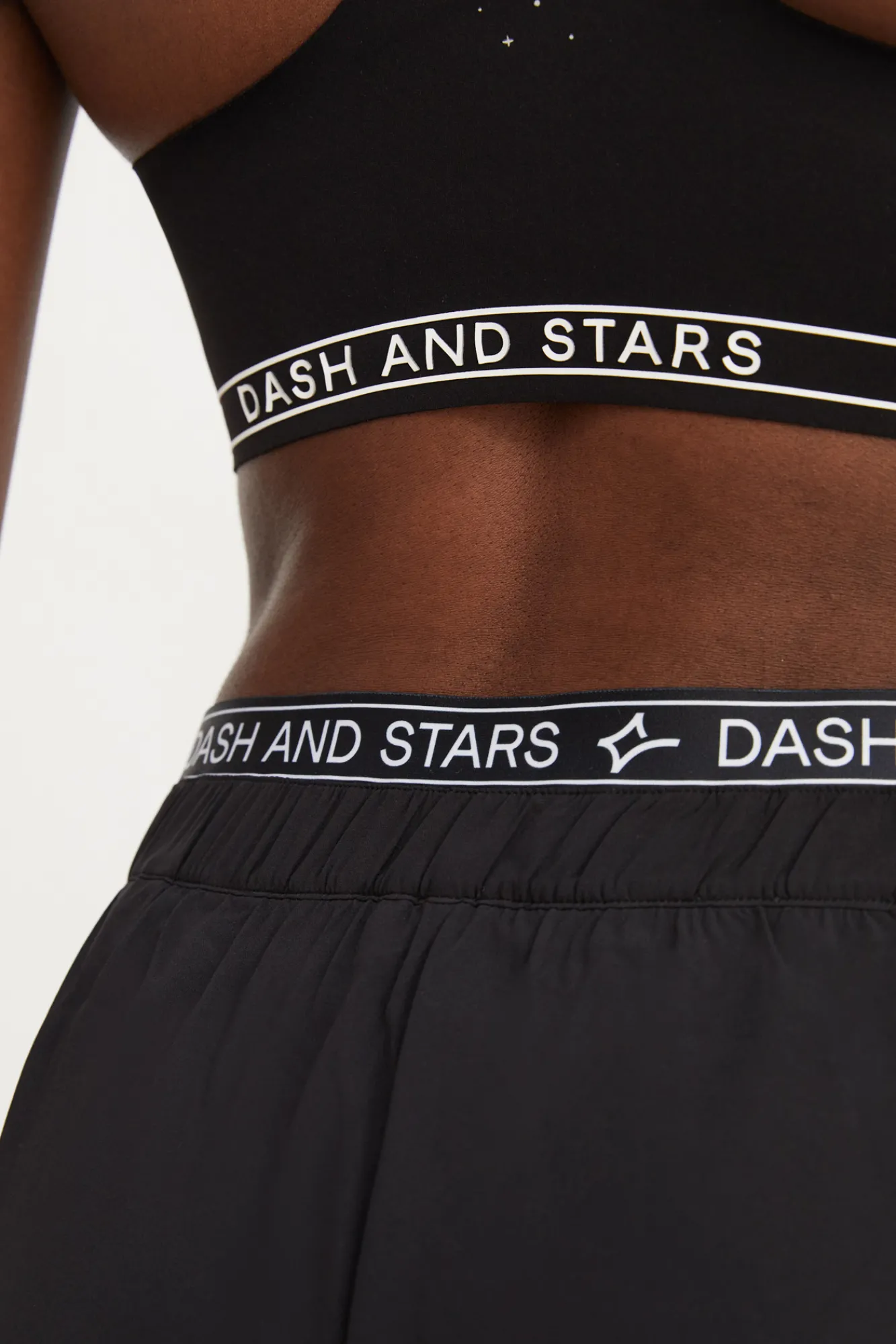 Dash and Stars Short Malla Negro Discount