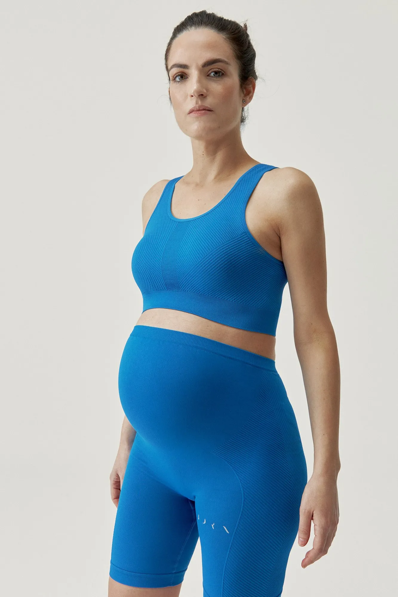 Born Living Yoga Short Mere Gloss Blue Azul Discount