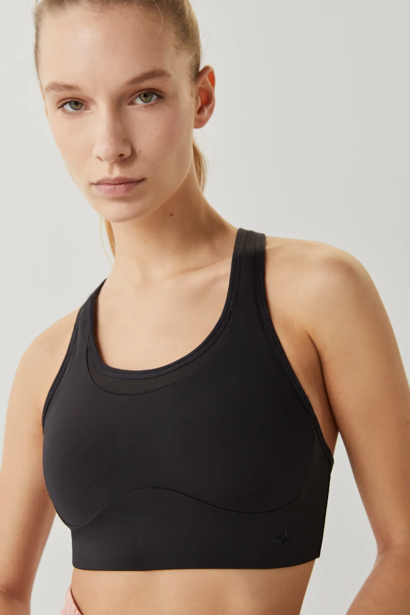Dash and Stars Sujetador Deportivo 4D Stretch Negro Outlet