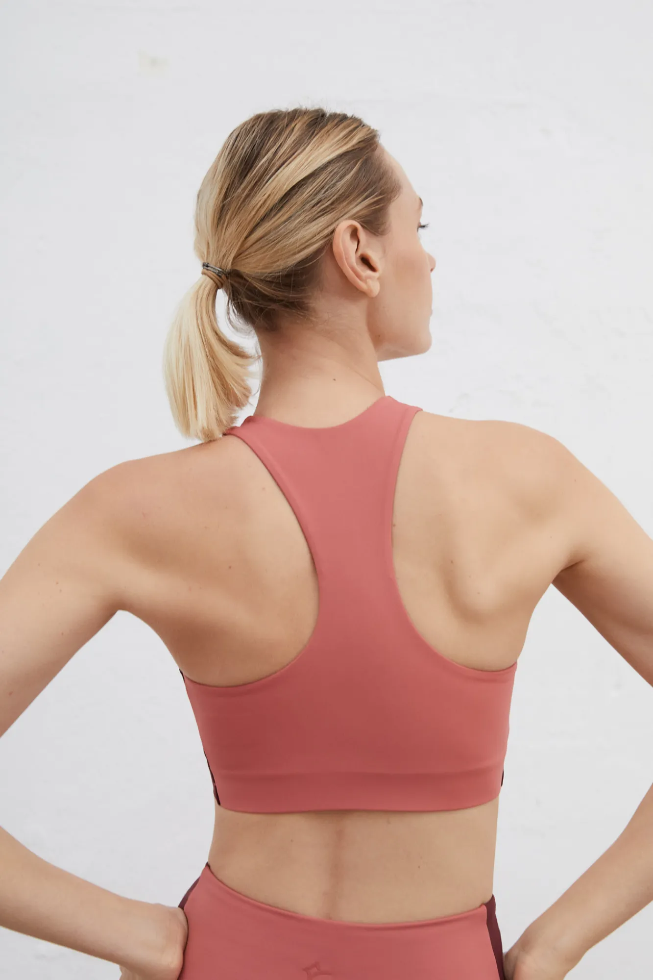 Dash and Stars Sujetador Deportivo Halter 4D Stretch Rosa Hot