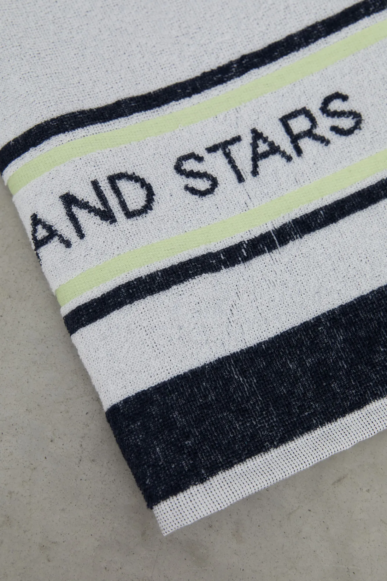Dash and Stars Toalla Blanca Rizo Ligera Beige Hot