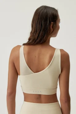 Born Living Yoga Top Jin Oat Milk Beige Hot