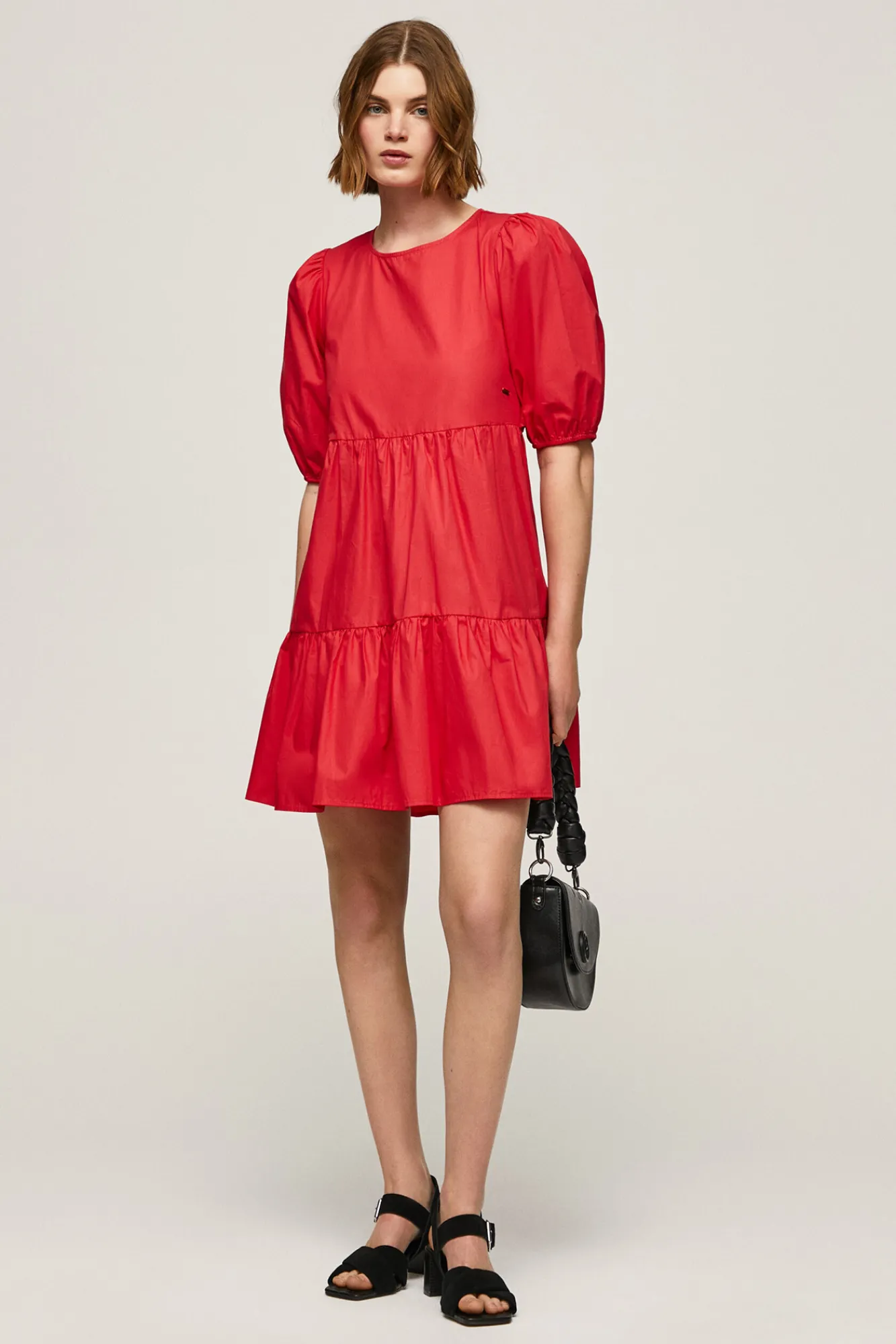 Pepe Jeans Vestido Corto Con Volumen. Rojo Sale